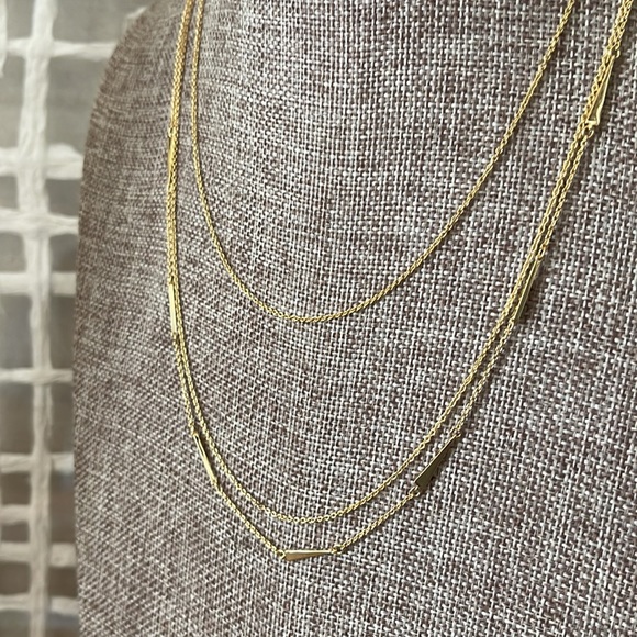 Gorjana Arrow Necklace | Gold - Picture 9 of 11